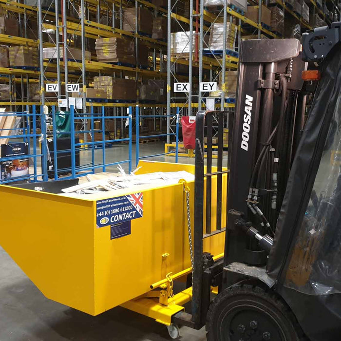 5 Ways Forklift Tipping Skips Can Benefit Your Business