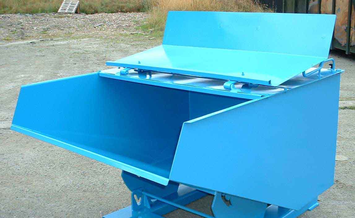 3 Reasons To Consider Having A Lid Fitted To Your Forklift Tipping Bin