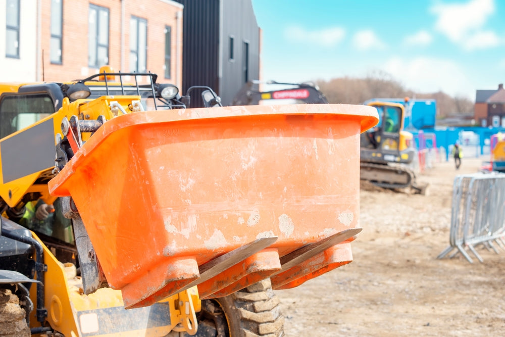 Common Mistakes to Avoid When Using Forklift Skips