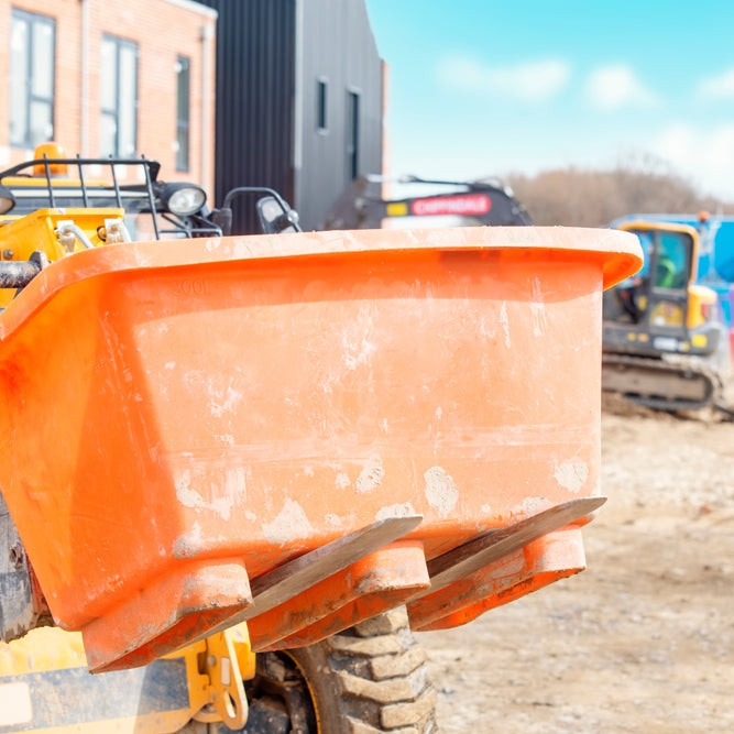 Common Mistakes to Avoid When Using Forklift Skips